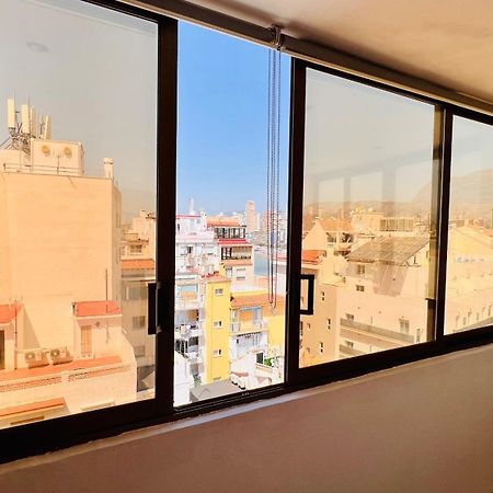Atico Con Vistas En El Casco Antiguo De Benidorm Apartment ภายนอก รูปภาพ