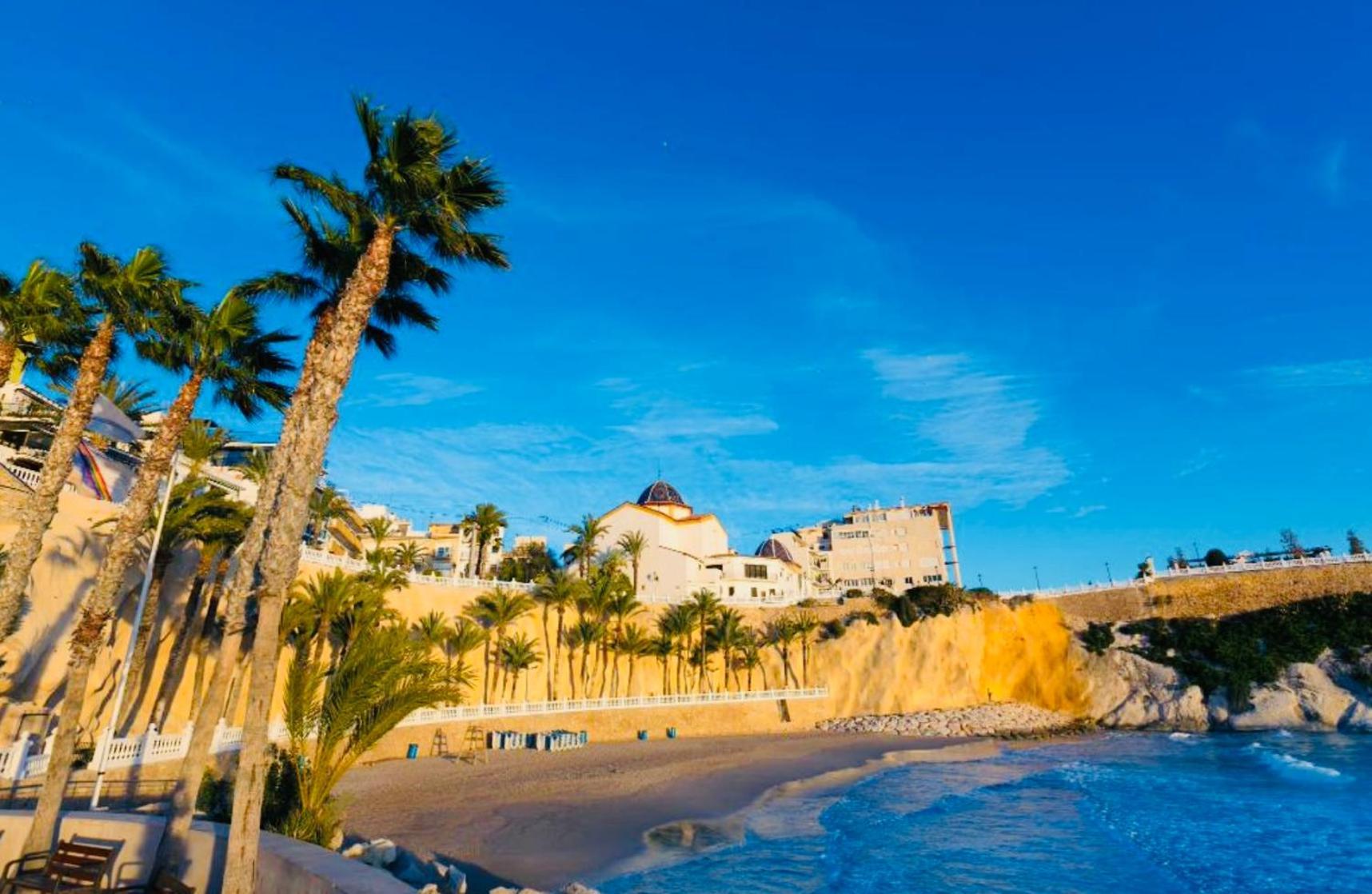Atico Con Vistas En El Casco Antiguo De Benidorm Apartment ภายนอก รูปภาพ